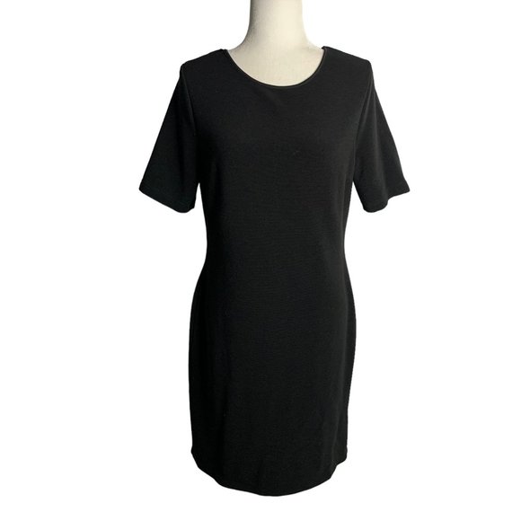 Mario Serrani Dresses & Skirts - Mario Serrani Ribbed Knit Sheath Dress M Black Short Sleeves Knee Length Stretch